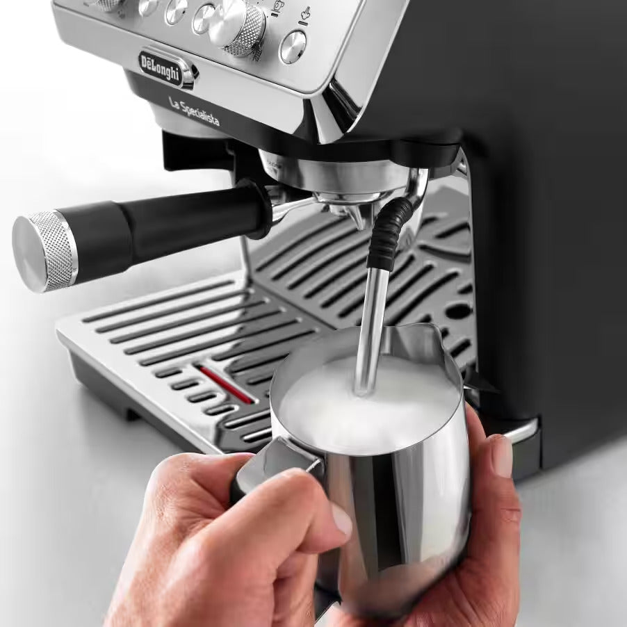 Delonghi Espresso/Cappuccino/Long black /Americano machine DELONGHI