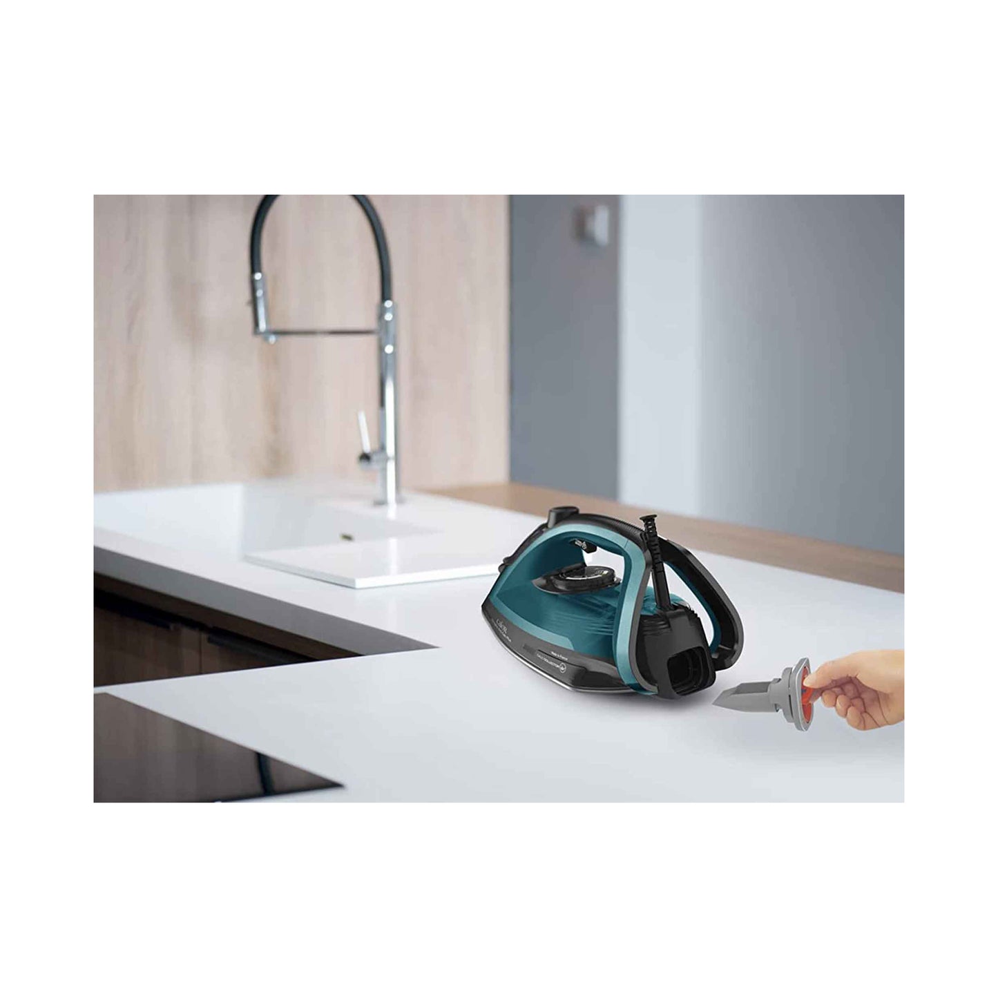 Tefal Ultragliss +, Black Glama/Blue boreal, 2800W, 50 g/min