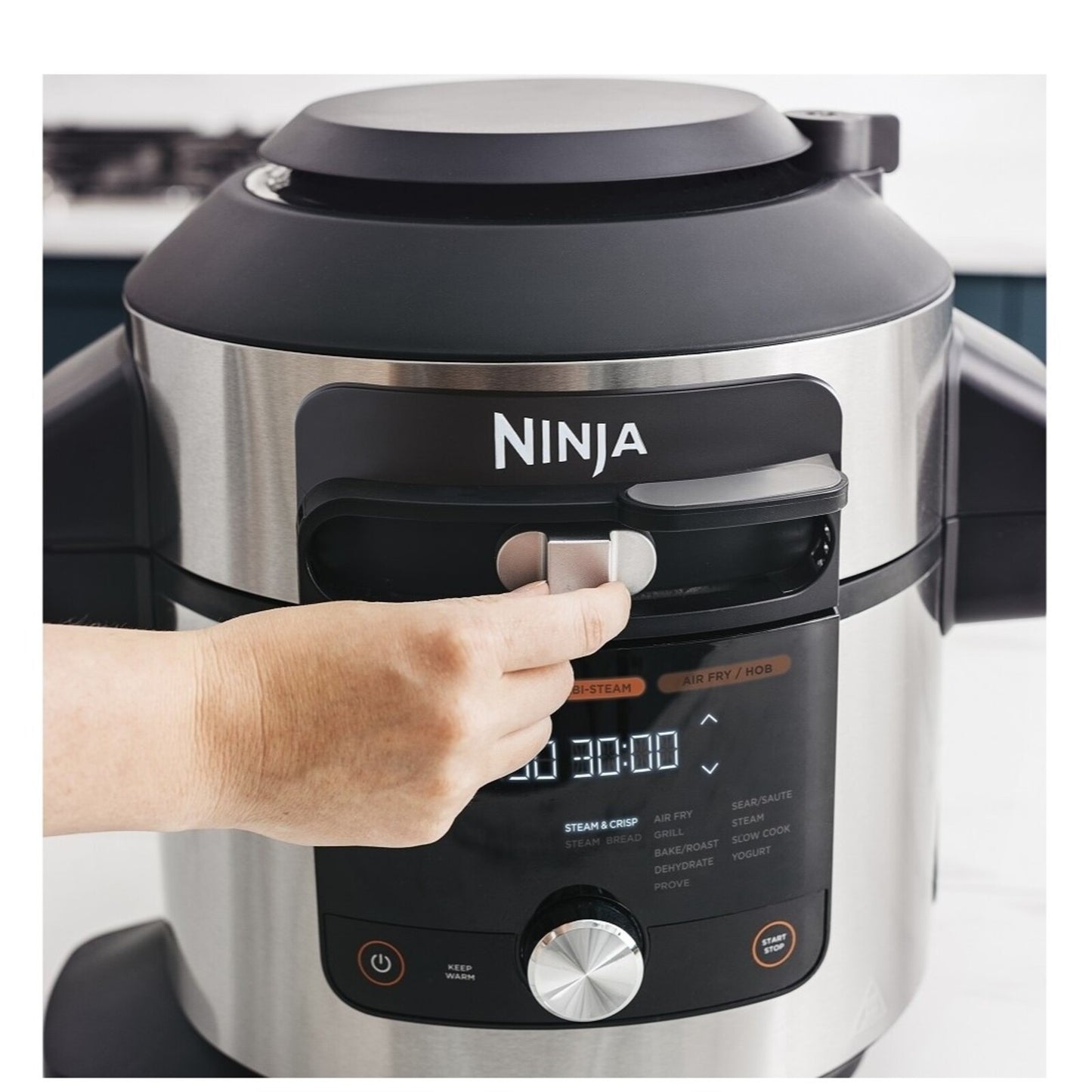 Ninja Multi-Cooker 15-in-1 SmartLid 7.5L with Digital