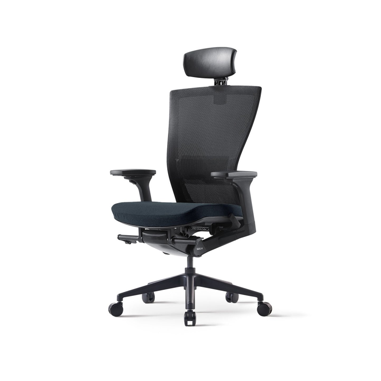Radius High Mesh Back Chair+Adjustable Arms Black/Black Seat