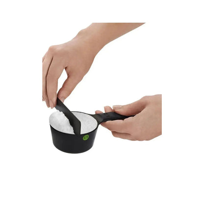 6 PC PLASTIC MEASURING CUPS -SNAPS - BLACK OXO