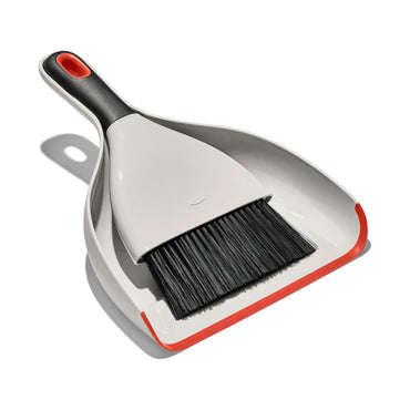 DUSTPAN & BRUSH SET