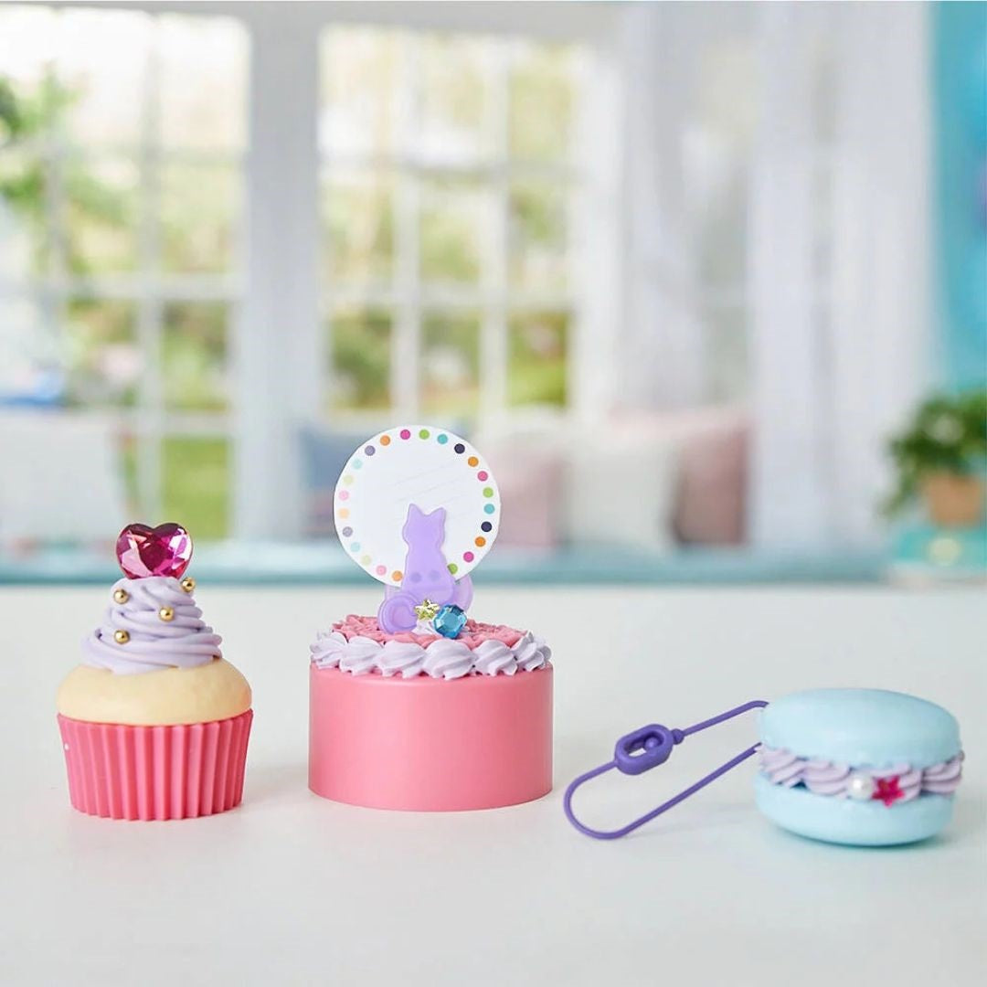 Pati School Purple Decoration Kit
