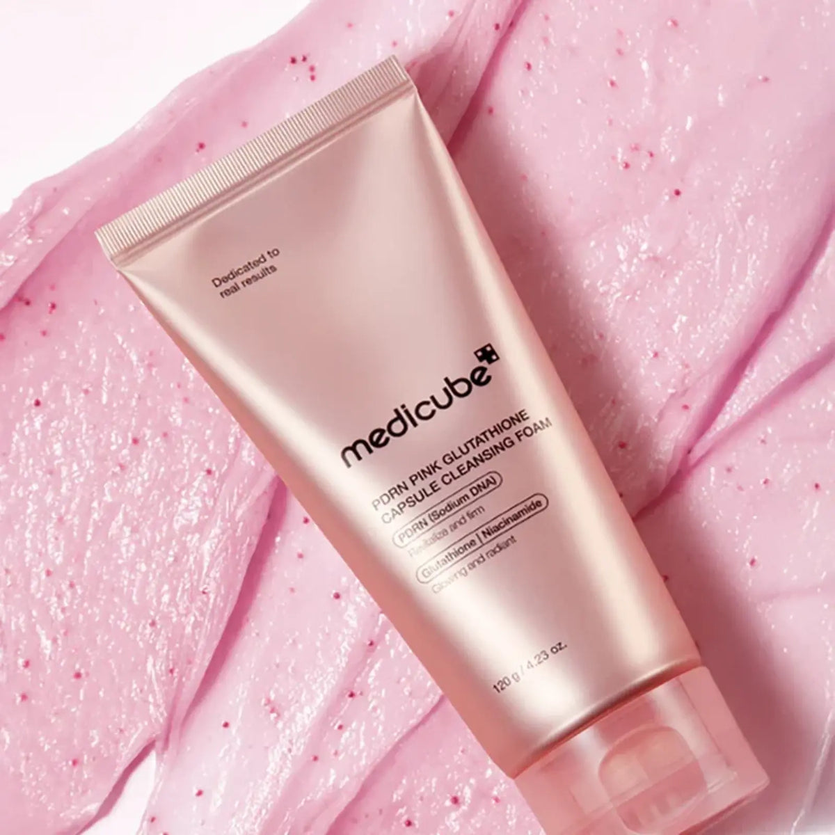 PDRN Pink Glutathione Capsule Cleansing Foam MEDICUBE