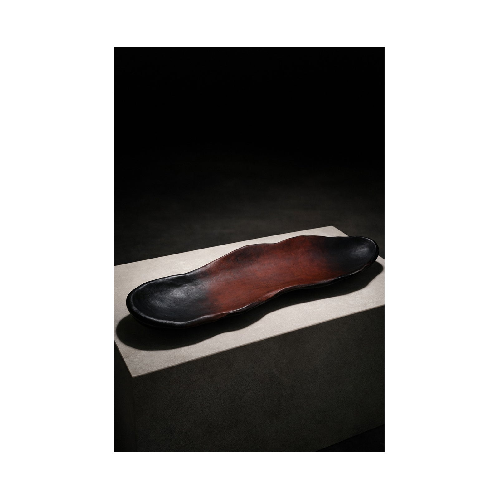 Decorative Aluminium Tray Plate – Black & Red