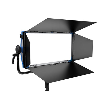 ARRI 4-leaf barndoor ARRI S60 SkyPanel ARRI
