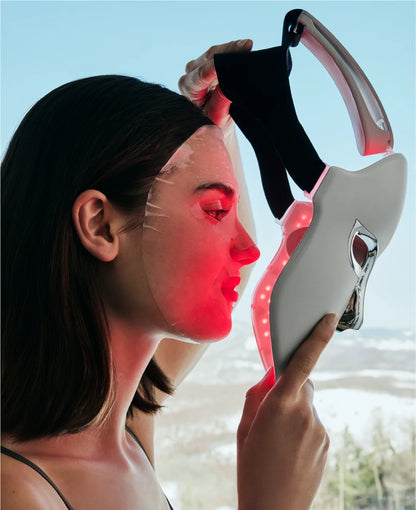 IYO LED LIGHT FACE MASK IYO