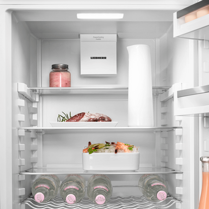LIEBHERR 14 CF Refrigerator Bottom Freezer Silver