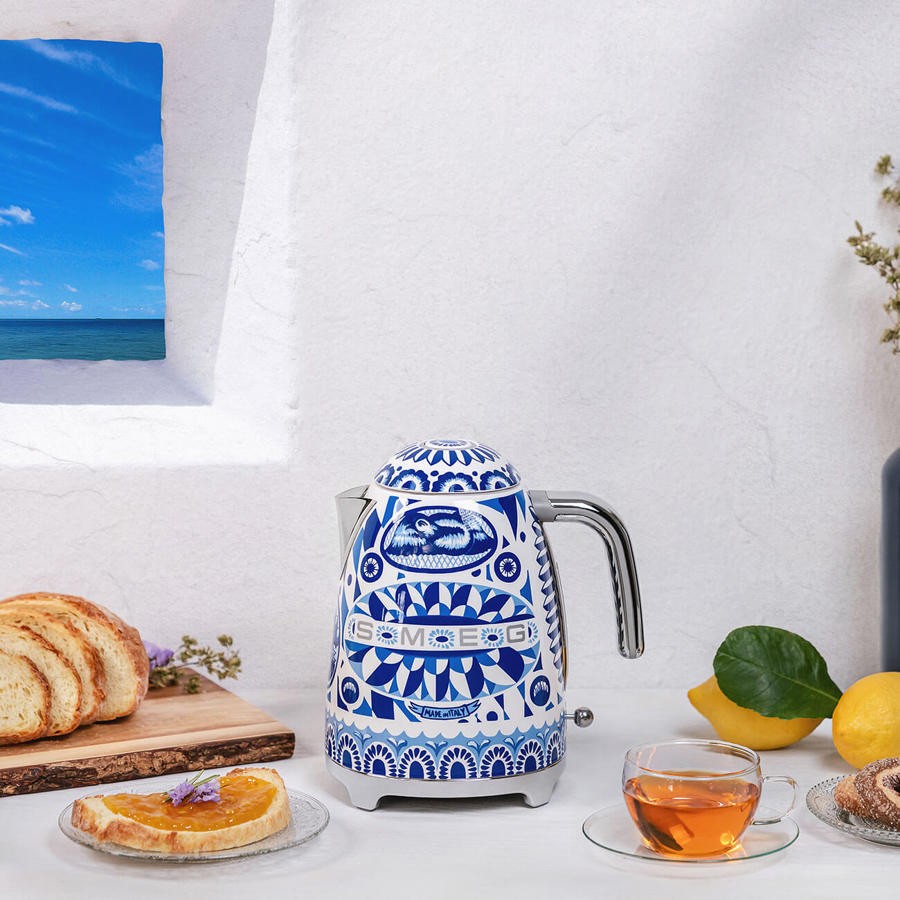 Smeg Kettle 1.7L Dolce & Gabbana Blue