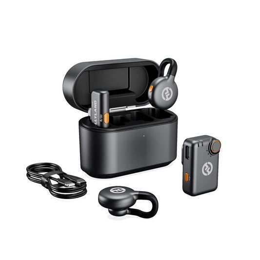 HOLLYLAND LARK M2S Wireless Lavalier  Mic USB-C To Lightning
