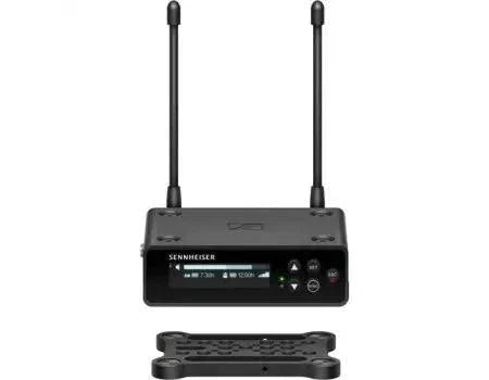 Sennheiser Portable Digital UHF Wireless Microphone System with ME 2 Omnidirectional Lavalier Mic