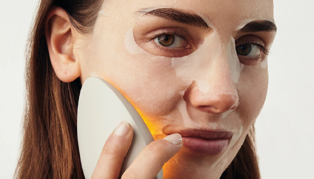 IYO LED LIGHT SKIN BOOSTER IYO